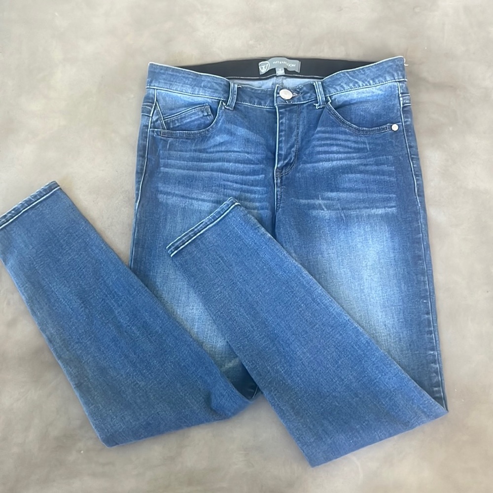 EUC  Wit & Wisdom Stretch Skinny Ankle Jean